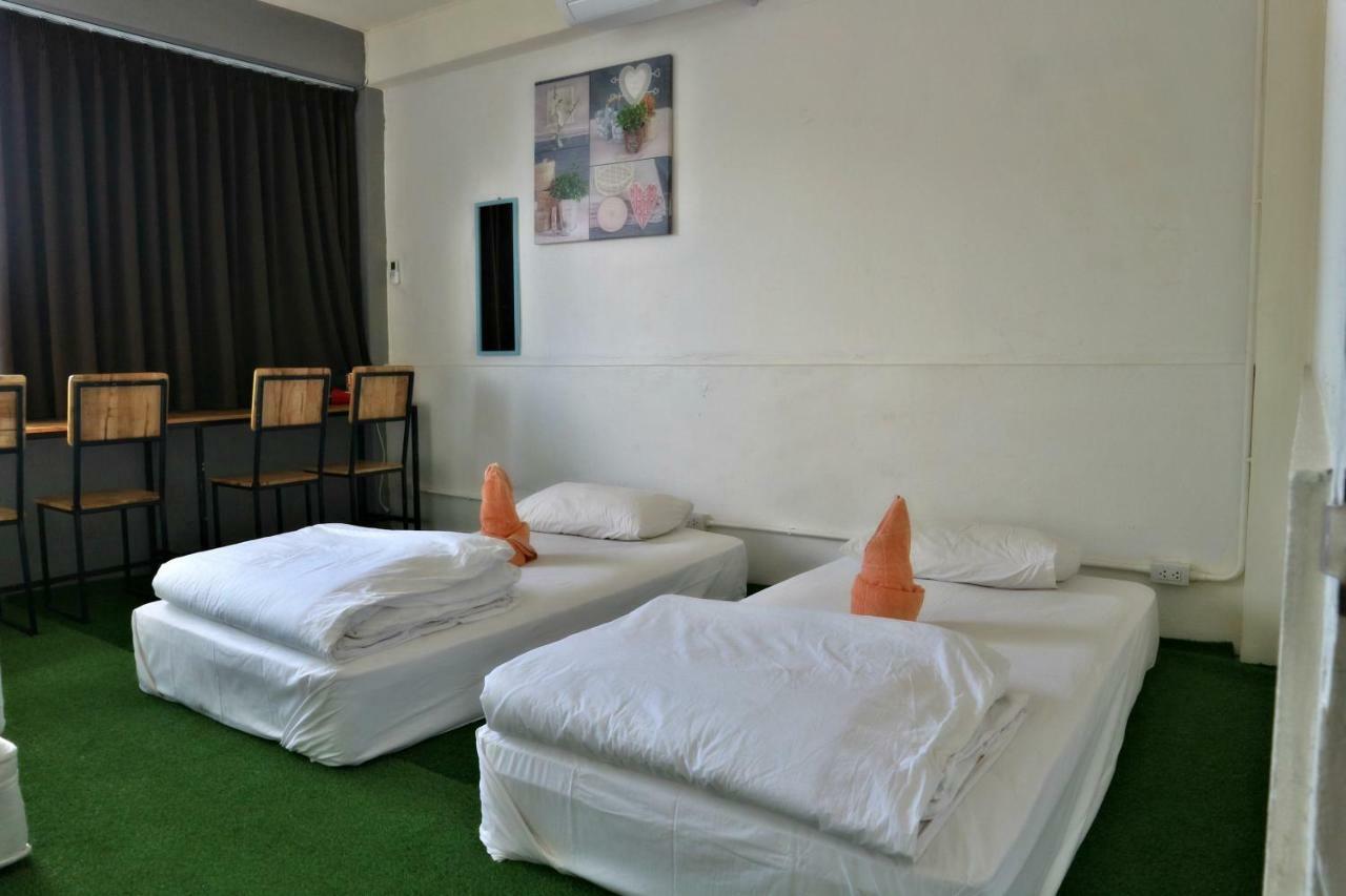 Love Cnx Guesthouse Chiang Mai Eksteriør bilde